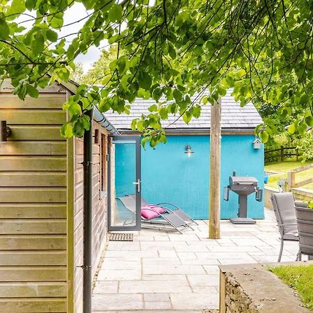Cosy Cotswolds Retreat Near Bath & Castle Combe Διαμέρισμα Τσίπενχαμ Εξωτερικό φωτογραφία