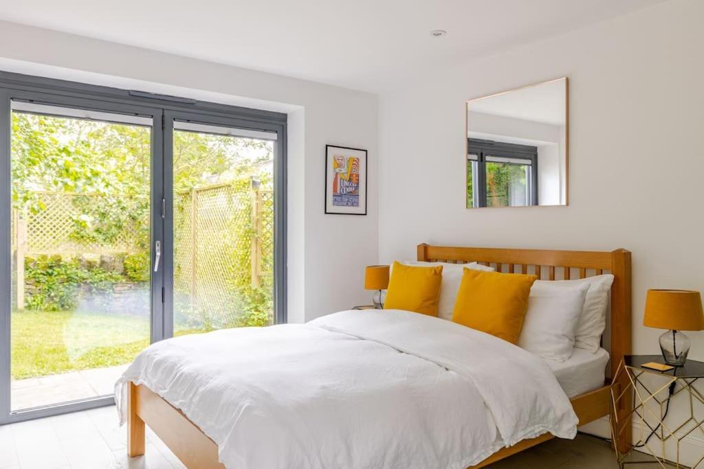 Cosy Cotswolds Retreat Near Bath & Castle Combe Διαμέρισμα Τσίπενχαμ Εξωτερικό φωτογραφία